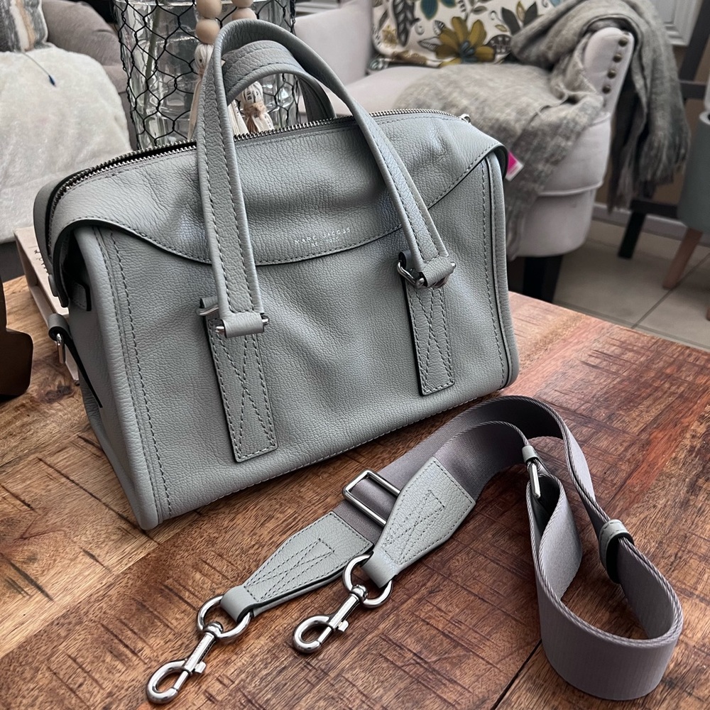 ‼️NOT for SALE‼️Marc Jacobs 2 way bag